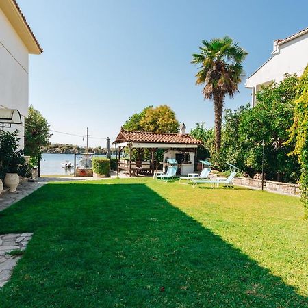 Kesi Beach House Volos Exterior photo